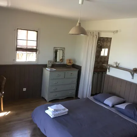 Taru Marais Poitevin * Chauray